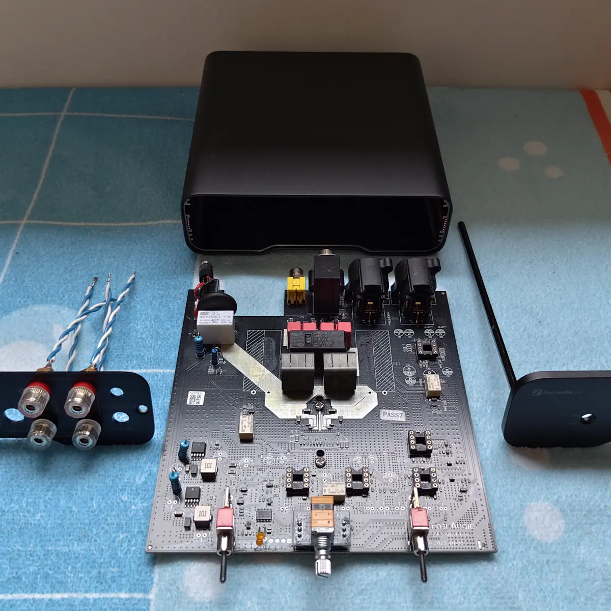 ภาค Power Supply ของ Fosi Audio ZA3 ระหว่างเตรียมการปรับแต่ง
